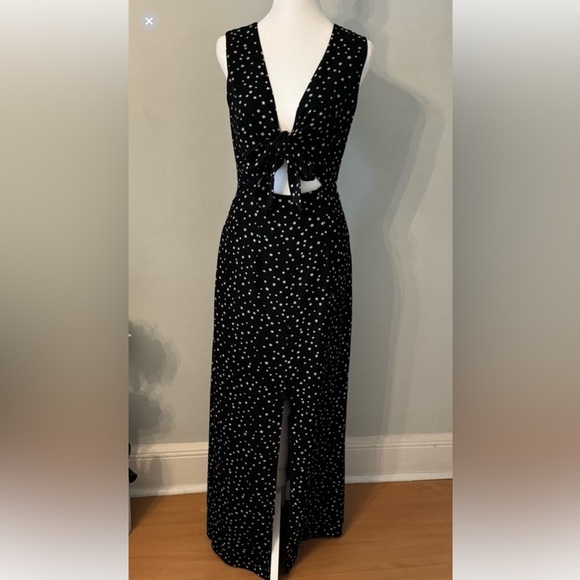 EUC WYLDR Star Print Maxi Dress Size Medium - Picture 6 of 12